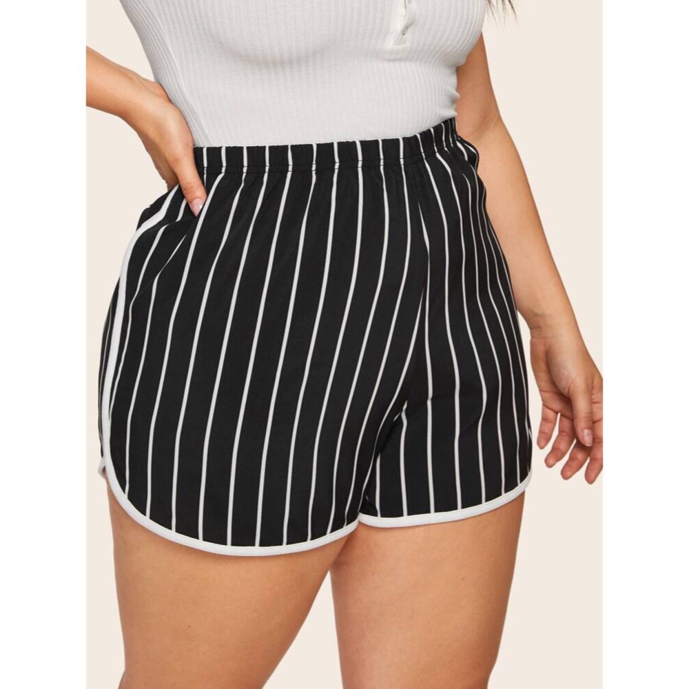 Stripped Shorts